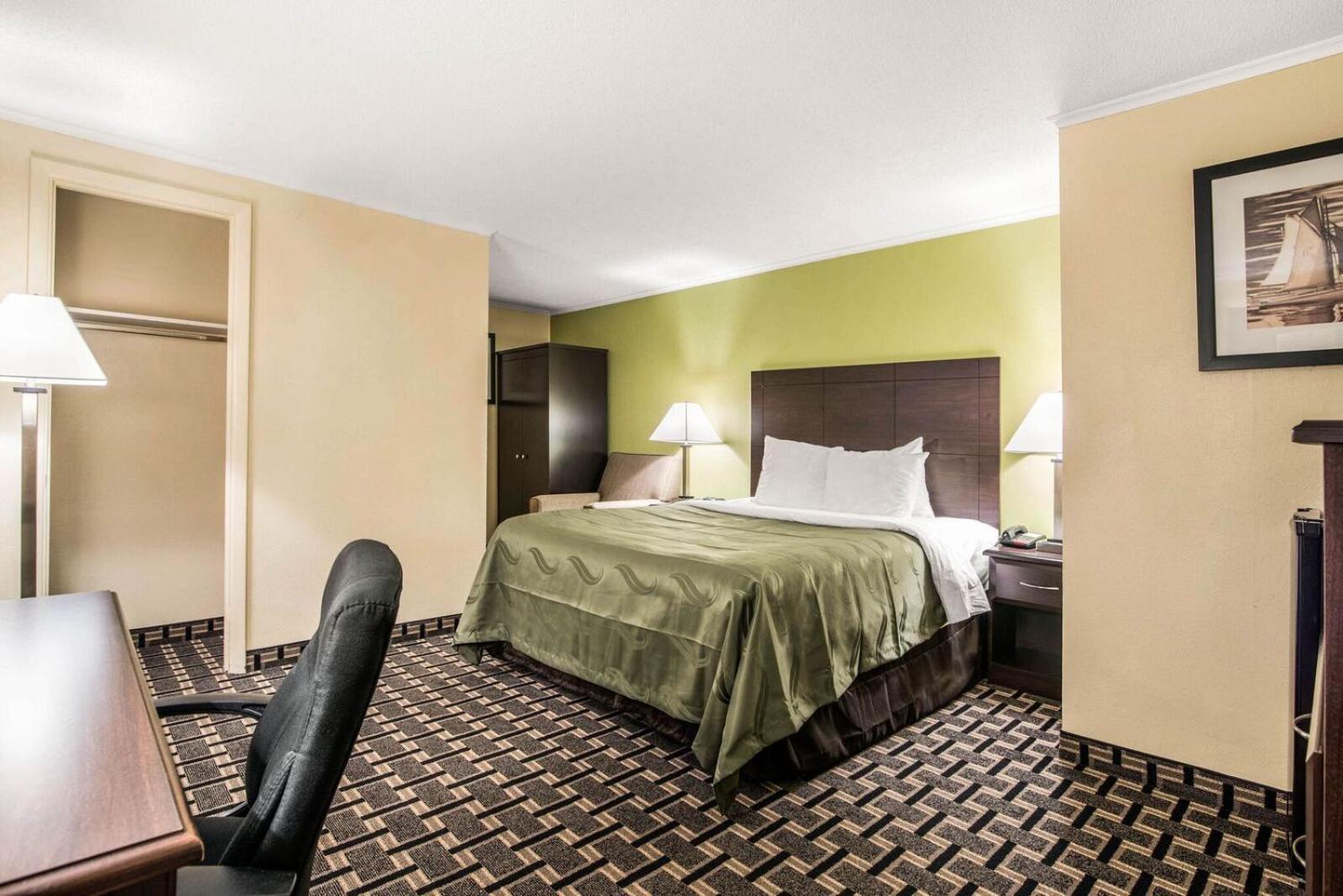 Quality Inn Barre-Montpelier Exterior photo