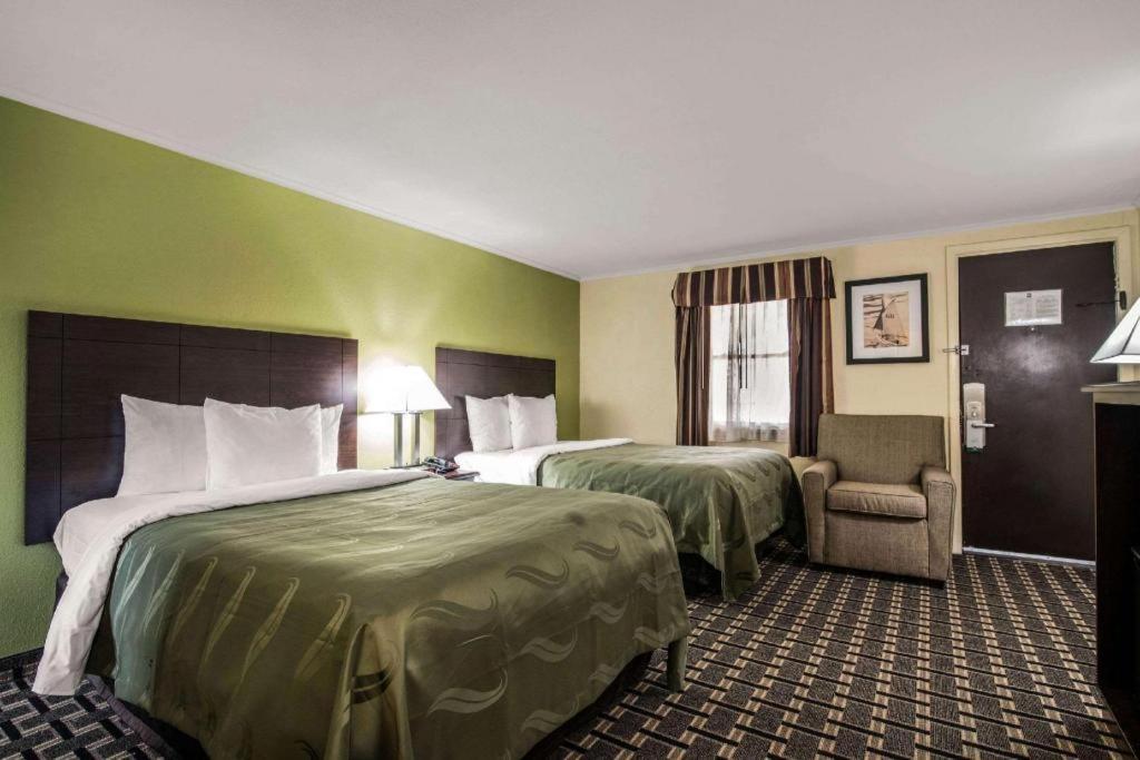 Quality Inn Barre-Montpelier Exterior photo