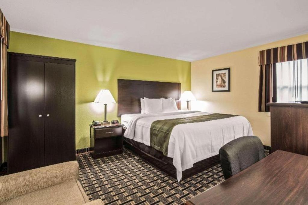 Quality Inn Barre-Montpelier Exterior photo